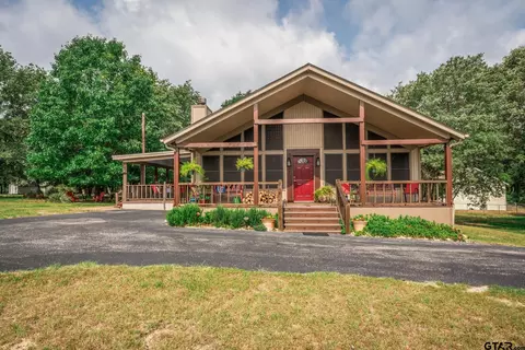 211 Alamosa Ln, Holly Lake Ranch, TX 75765