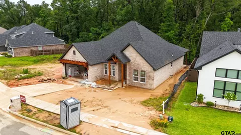 9143 Long Br, Tyler, TX 75703