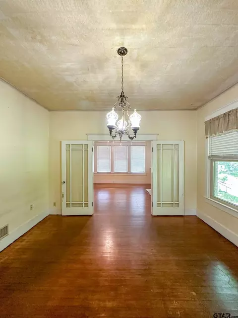 431 E Sixth, Rusk, TX 75785 photo 7