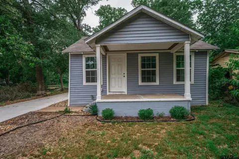 219 W Eckman St, Longview, TX 75602
