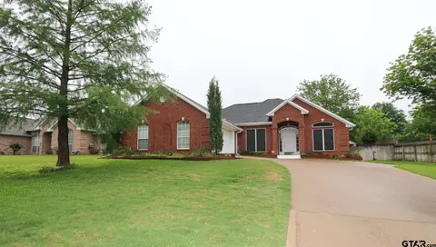 16741 Lafayette Dr, Tyler, TX 75703