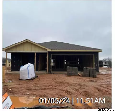 1102 Hidden Valley Dr, Chandler, TX 75758