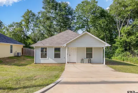 421 Alexander St, Kilgore, TX 75662