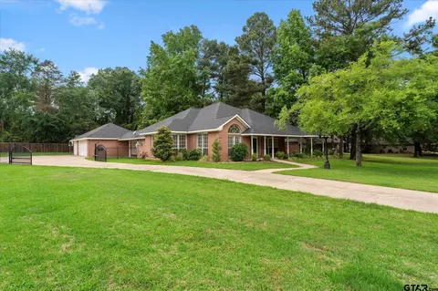 1808 Stacie Ave, Mount Pleasant, TX 75455