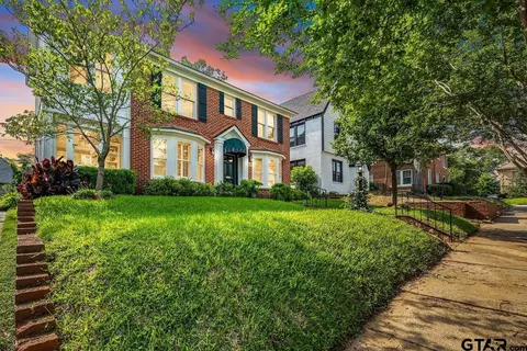 121 Rowland Pl, Tyler, TX 75701