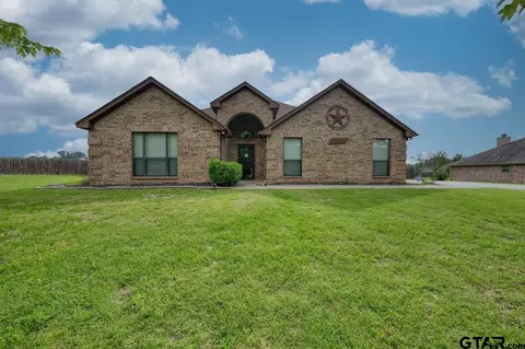 13584 Country Gln, Tyler, TX 75706