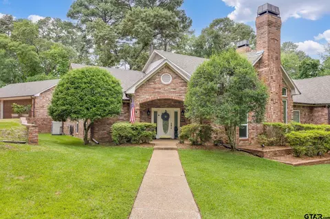 9335 Chisholm Trl, Tyler, TX 75703