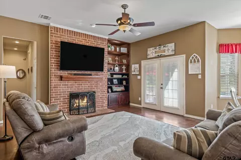 1375 Eubanks Rd, Combine, TX 75159 photo 11