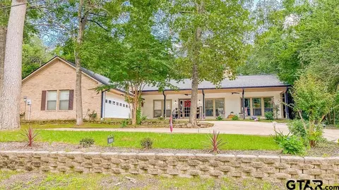 304 Rosewood Dr, Hideaway, TX 75771