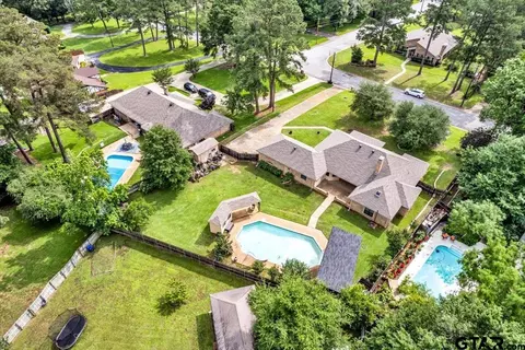 9125 Old Hickory Rd, Tyler, TX 75703