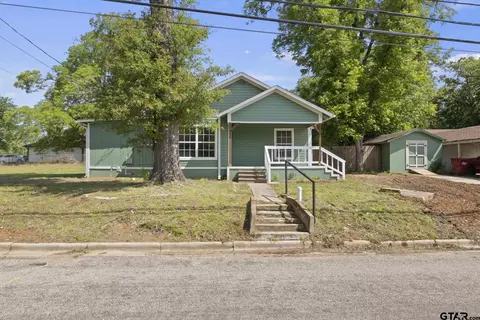 214 Yates St, Mount Vernon, TX 75457