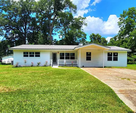 105 Carpenter, Pittsburg, TX 75686