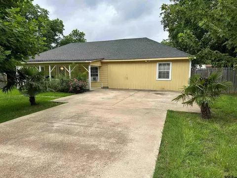 Exterior - 5367 County Road 381, Tyler, TX 75708 photo 2 of 6