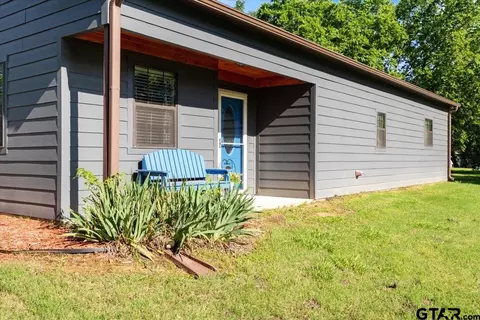 24 County Road 12500, Paris, TX 75462