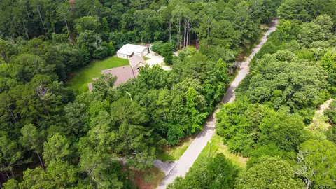 7067 Appomattox, Flint, TX 75762