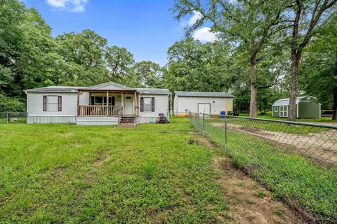 208 Acr 4259, Palestine, TX 75803