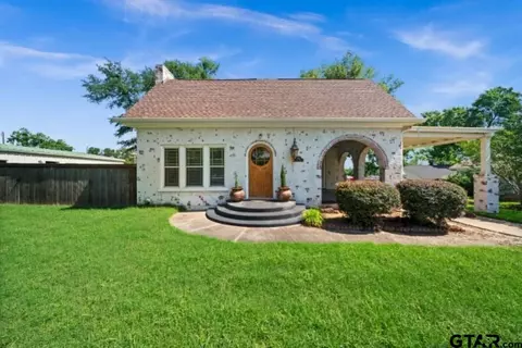 401 N Main St, Henderson, TX 75652