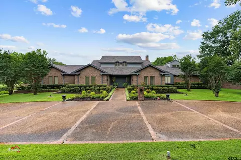 608 Pinehill Rd, Henderson, TX 75654