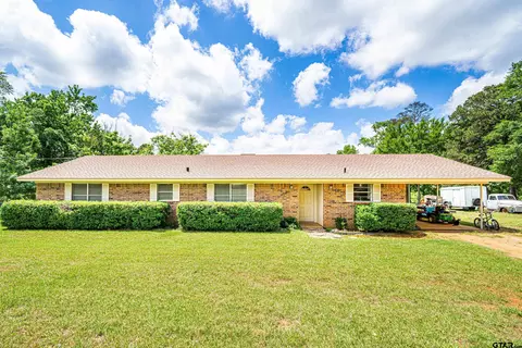 2536 Elk Rd, Gilmer, TX 75644