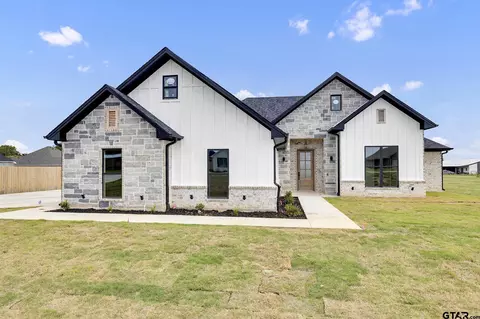 16139 Eagle Ln, Lindale, TX 75771