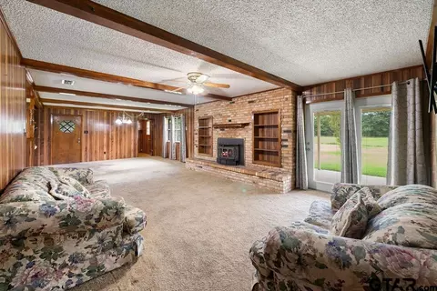 810 Lance Rd, Quitman, TX 75783 photo 2