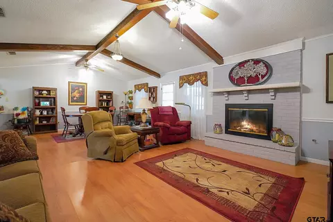810 E Goode St, Quitman, TX 75783 photo 8