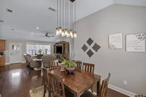 357 Smith Cir, Lindale, TX 75771 photo 18