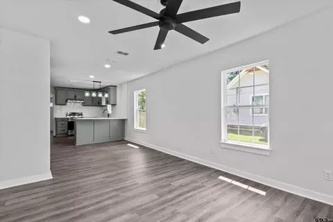 111 E Ceder, Tyler, TX 75702 photo 4
