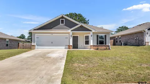 17518 Stacy St, Lindale, TX 75771
