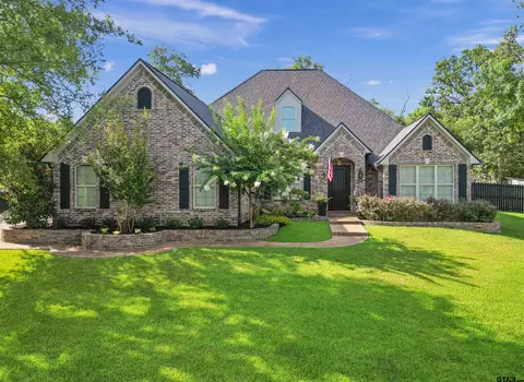 335 Hines Xing, Bullard, TX 75757