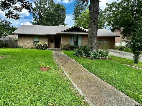 4006 Pollard Dr, Tyler, TX 75701
