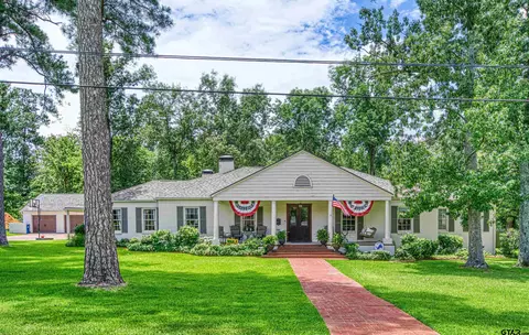 609 Slaydon, Henderson, TX 75654