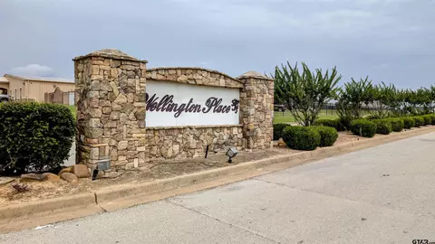702 Princess Pl, Tyler, TX 75704