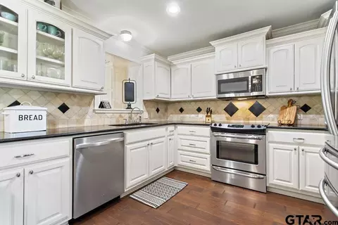 140 Hideaway Ln E, Hideaway, TX 75771 photo 6