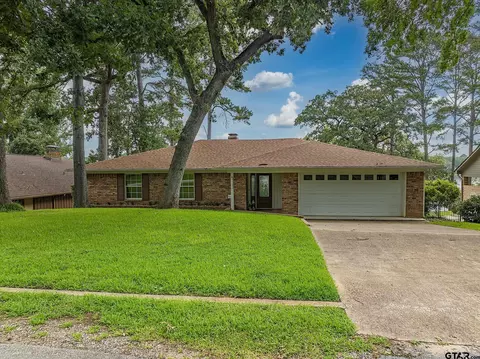 16156 Treasure Cv, Bullard, TX 75757