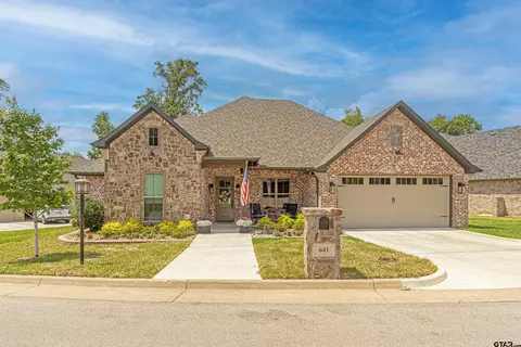 641 Copper Creek Cv, Tyler, TX 75703
