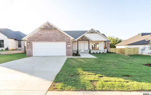 143 August Dr, Bullard, TX 75757