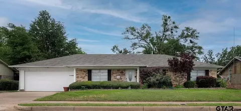 1520 E Devine St, Tyler, TX 75701
