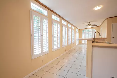 240 E Cedar Ln, Murchison, TX 75778 photo 13