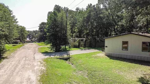240 E Cedar Ln, Murchison, TX 75778 photo 4