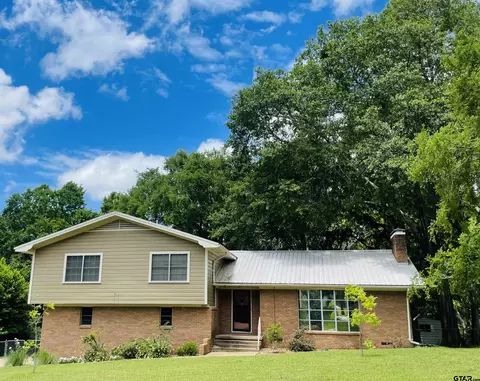 1003 Forest Tr, Jacksonville, TX 75766