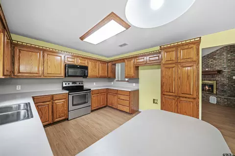 6671 Snapdragon Rd, Ore City, TX 75683 photo 11