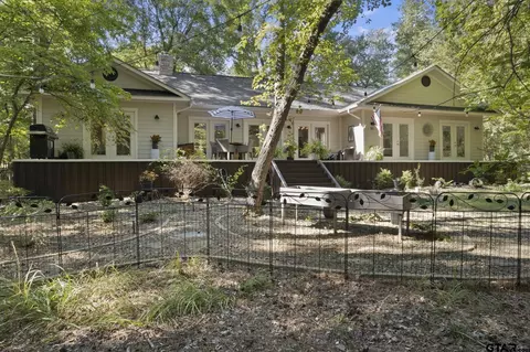 90 King Samuell Rd, Scroggins, TX 75480