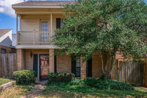 1915 Blueridge Pkwy, Longview, TX 75605