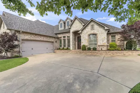 11249 Fox Trl, Flint, TX 75762