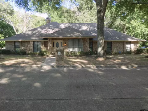 4504 Willow Bnd, Mount Pleasant, TX 75455