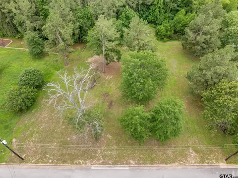 14208 Pinebrook Dr, Tyler, TX 75703