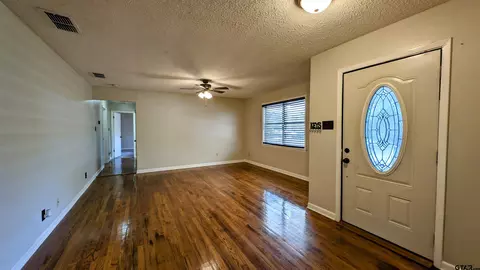Living - 101 E Beck St, Big Sandy, TX 75755 photo 2 of 2