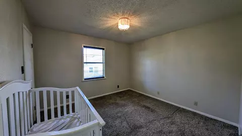 Bedroom - 101 E Beck St, Big Sandy, TX 75755 photo 2 of 4