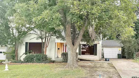 413 E 5th St, Tyler, TX 75701